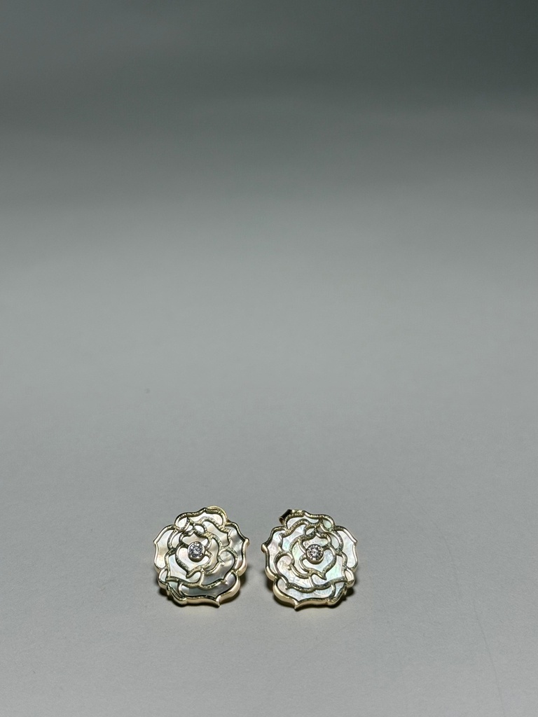 Love collection (earrings)
