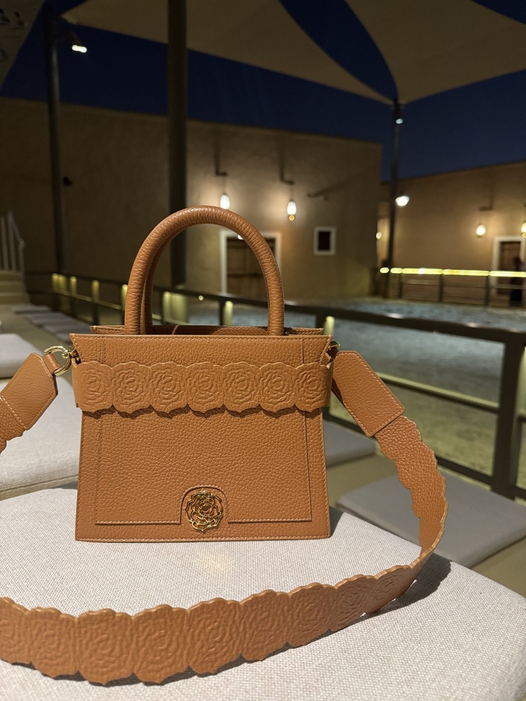 Eima Couture (classic bag)